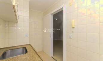 Imagem 4: Apartamento para aluguel possui 69 metros quadrados com 2 quartos em Floresta - Porto Aleg