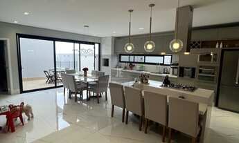 Imagem 6: Semi sobrado no Florais da Mata VG com 4 suítes e escritório porteira fechada