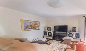 Imagem 3: Casa Residencial para Venda no Cachoeira em Curitiba, 380 m²