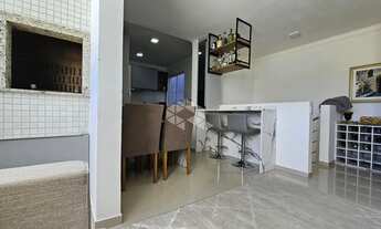 Imagem 2: Apartamento duplex 2 suítes na região das Gaivotas na praia dos Ingleses