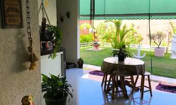 Imagem 6: Casa com três suítes no condomínio Vivenda dos Ramalhetes - 201m²