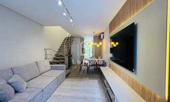 Imagem 2: Sobrado semi mobiliado com 02 suítes, 02 vagas de garagem e churrasqueira à venda em Blume