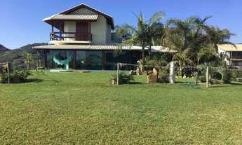 Imagem 2: Refúgio Tranquilo em Garopaba: Casa de 3 Quartos no Siriu