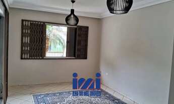 Imagem 7: Sobrado no centro de Guaratuba