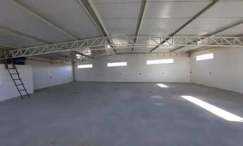 Imagem 6: Prédio/Edifício inteiro para aluguel possui 250 metros quadrados com 1 quarto