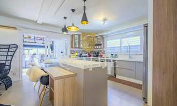 Imagem 10: Casa de alto padrão em condomínio fechado nos Ingleses. R$ 1.750.000,00