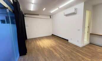 Imagem: Shopping para aluguel possui 30 metros quadrados