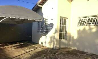 Imagem 2: Casa à venda no Jardim Lavínia 2 dormitórios com garagem para 2 carros