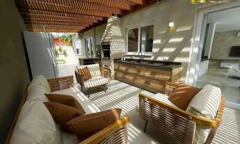 Imagem 3: Casa de condomínio disponível para venda na praia de Juquehy!