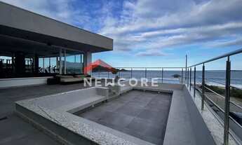 Imagem: Casa de condomínio em Avenida Rodesindo