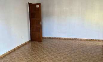 Imagem 3: Locação. Casa 3 quartos sendo 1 suite. Mecejana