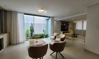 Imagem 3: Térrea para venda com 380 metros quadrados com 4 quartos em Santa Lúcia - Belo Horizonte