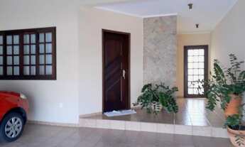 Imagem 1: Sobrado para Venda em Sorocaba, Jardim Boa Esperança, 3 dormitórios, 1 suíte, 2 banheiros