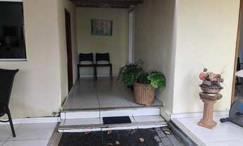 Imagem 7: Casa com 2 pavimentos nas imediações do ISEPAM