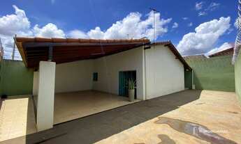 Imagem 4: Casa com 3 dormitórios para alugar por R$ 1.200,00/mês - Lagoa Azul I - Ituiutaba/MG