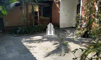 Imagem 1: Casa Térrea de 3 suítes com 4 vagas de garagem, no Planalto Paulista