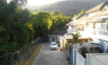 Imagem 6: Casa de condomínio para venda possui 120 metros quadrados com 4 quartos