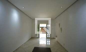 Imagem 4: Casa de Condomínio à Venda - Bonsucesso, 3 Quartos, 216 m2