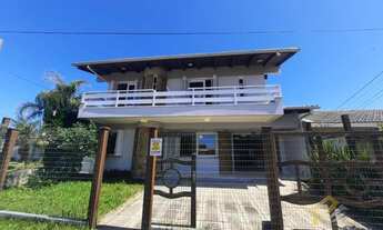 Imagem: Casa e Sobrado de 4 dormitórios à Venda