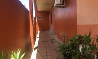 Imagem 4: Casa com 5 Quartos para alugar - Parque Dez de Novembro