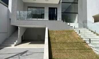 Imagem: Casa no condomínio Vale dos Cristais para