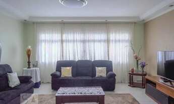 Imagem 2: Casa para Aluguel - Vila Carrão, 4 Quartos, 260 m2