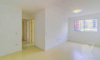 Imagem 4: Apartamento com 3 dormitórios para alugar, 63 m² por R$ 2.584,26/mês - Água Verde - Curiti