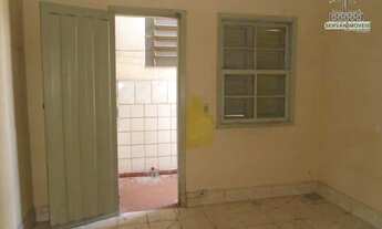 Imagem 2: Casa com 1 dormitório para alugar por R$ 900,00/mês - Helena Maria - Osasco/SP