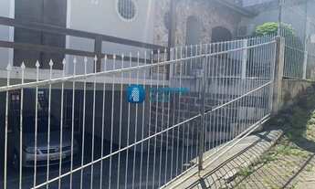 Imagem 7: Casa com 04 dormitórios sendo 01 suíte no bairro Coqueiros em Florianópolis