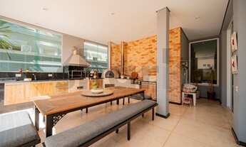 Imagem 4: Casa à venda ou locação por R$ 8.800.000,00 e ou R$ 38.000,00/mês em Alphaville, Barueri-S