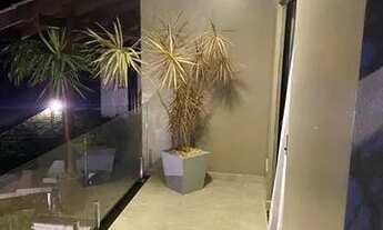 Imagem 6: Casa de condomínio sobrado para aluguel possui 350 metros quadrados com 4 quartos