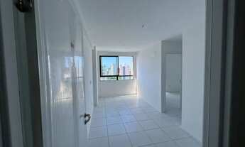 Imagem 5: Apartamento para venda possui 50 metros quadrados com 2 quartos em Madalena - Recife - PE