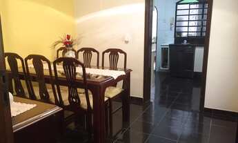 Imagem 4: Casa para venda possui 220 metros quadrados com 3 quartos