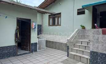 Imagem 3: Sobrado com sala comercial no centro