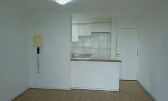 Imagem 2: Apartamento para aluguel possui 69 metros quadrados com 3 quartos em Rio Pequeno - São Pau