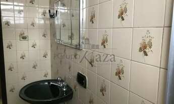 Imagem 7: Casa para aluguel tem 102 metros quadrados com 3 quartos