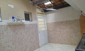 Imagem 7: BELÍSSIMA CASA, LOCALIZADA NO CENTRO DA CIDADE