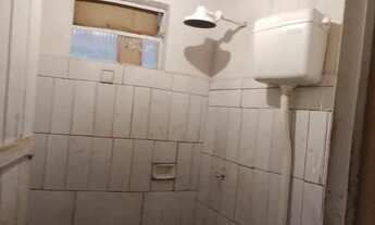 Imagem 3: Vendo uma casa no bairro 24 de dezembro.