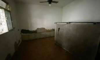 Imagem 6: Vila Valqueire (Cedae/Intendente Magalhães) Casa Var 1Qto Coz e Banh