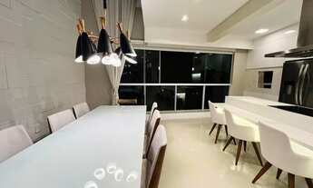 Imagem: Duplex no centro de Bc