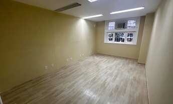 Imagem 4: Alugo Imóvel comercial reformado 60m², 100 metros do metro da carioca