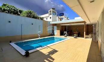 Imagem 2: Aluga-se Casa de Luxo - Parque 10