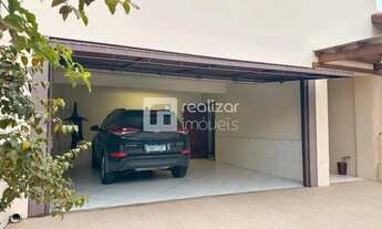 Imagem 3: Casa de 7 quartos, sendo 2 Suítes no Bairro Itacorubi, Florianópolis