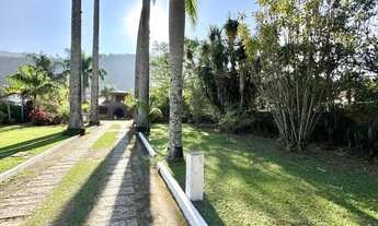 Imagem: Casa com 6 quartos à venda, 6000 m² por