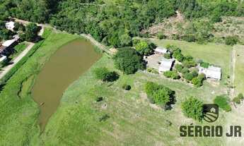 Imagem 4: Propriedade com 1,8ha, 2 casas, galpão, piscina e açude em Triunfo