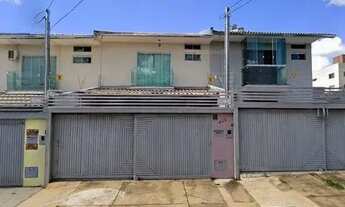 Imagem: Sobrado à venda no bairro Parque Amazônia