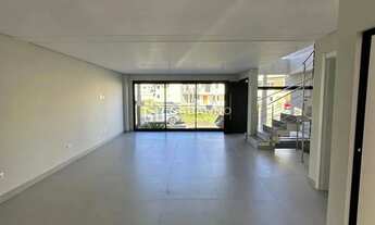 Imagem 3: Excelente casa nova no condomínio Villagio di Napoli no Campo de Santana