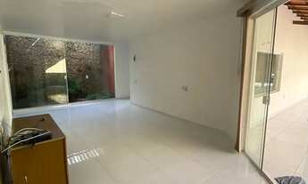 Imagem 4: Vendo ou Alugo casa plana 3 suites na Praia do Icarai