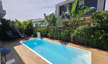 Imagem 5: Casa mobiliada e decorada com 04 suítes, sendo 02 americanas à venda no Condomínio Blue X