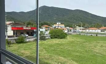 Imagem 5: Apartamento no Bairro Ribeirão da Ilha em localização especial